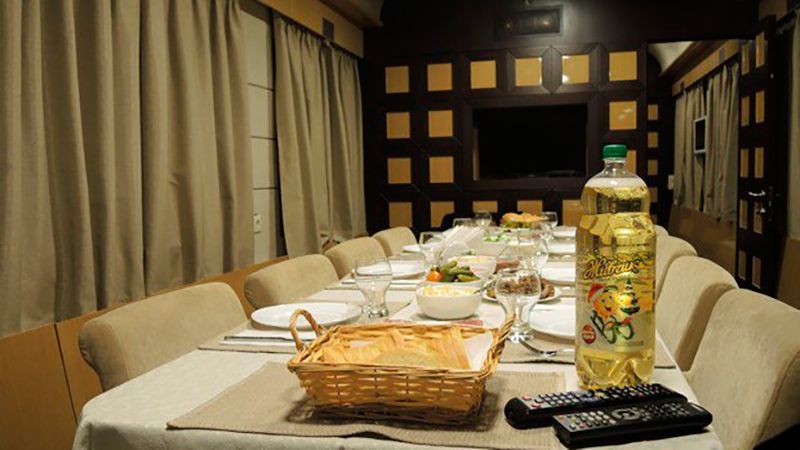 Як виглядає розрекламований VIP-вагон "Укрзалізниці"