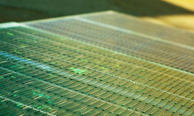 Винайдено унікальну бруківку для отримання сонячної енергії - фото 137311