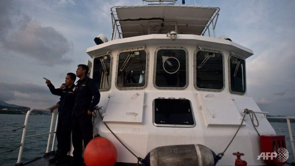 Поблизу Малайзії зник корабель з туристами з Китаю - фото 1