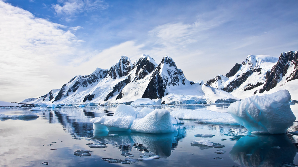 Стало відомо, коли в Арктиці зникне лід - фото 1
