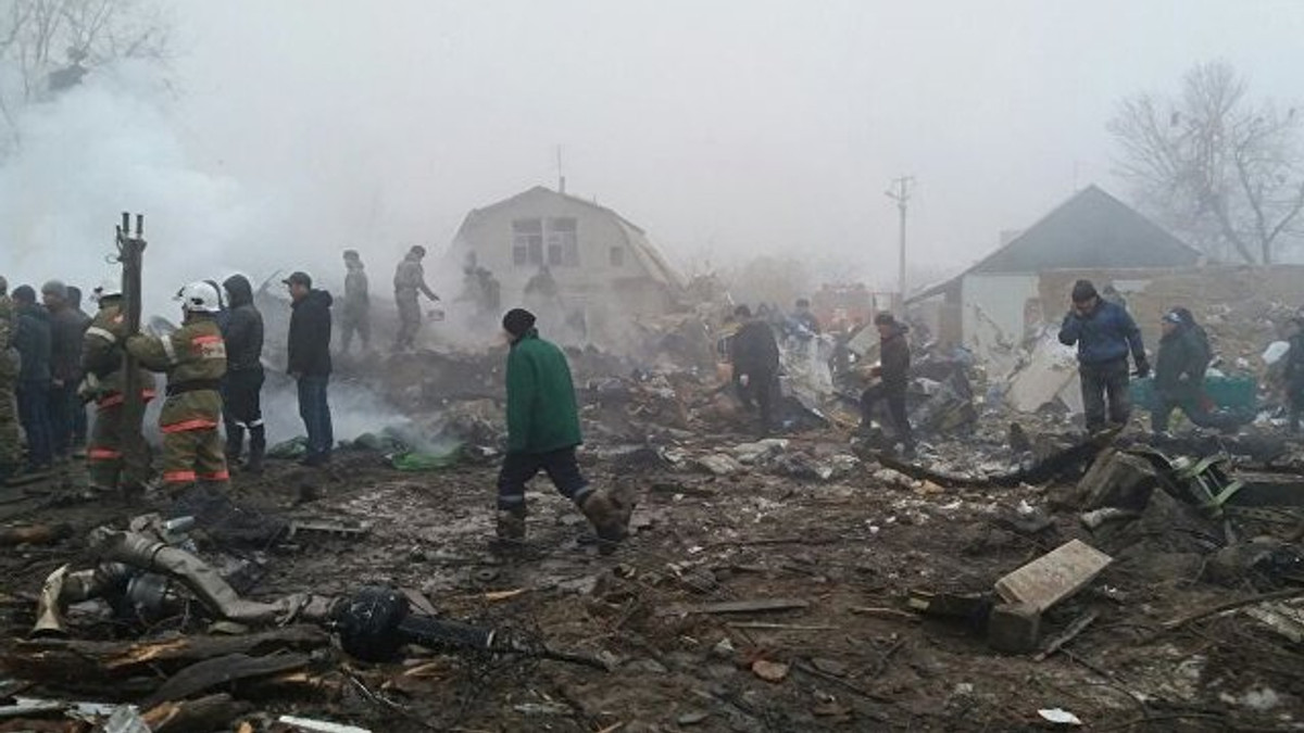 Опубліковано відео з місця аварії турецького літака під Бішкеком - фото 1