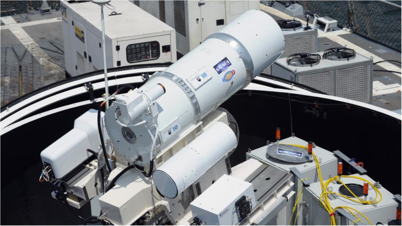 Для Британії створять бойову лазерну установку