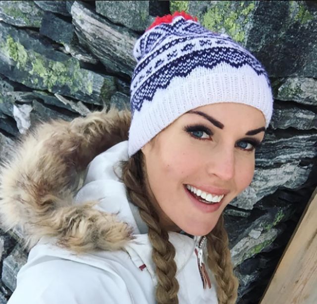 Названо найбільш привабливу пожежницю у світі