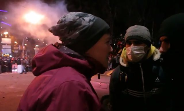 Надія Савченко під час Євромайдану - фото 1