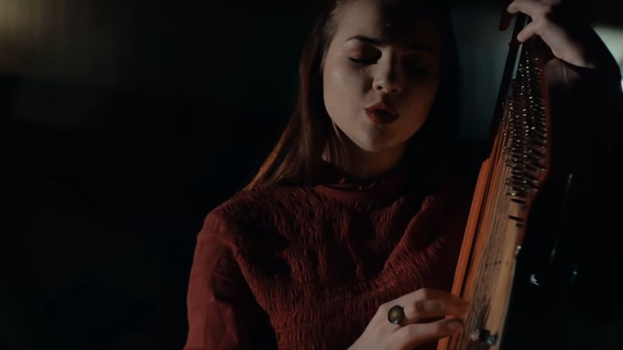 Українка ефектно виконала пісню "Hallelujah" на бандурі