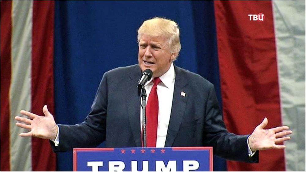 Трамп на прес-конференції не дав слово журналістам CNN