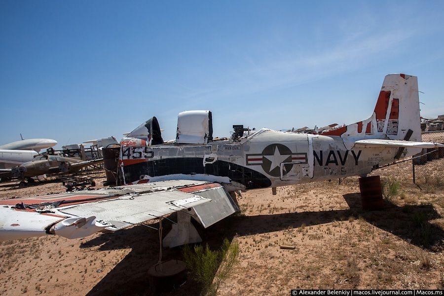 Величезне кладовище літаків: вражаюче відео