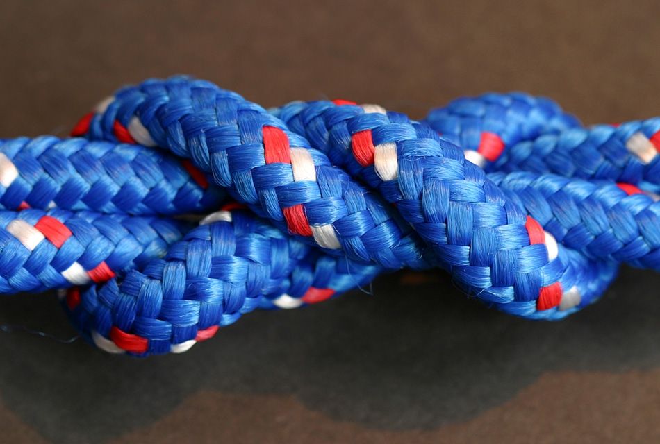 Вчені сплели молекулярний вузол