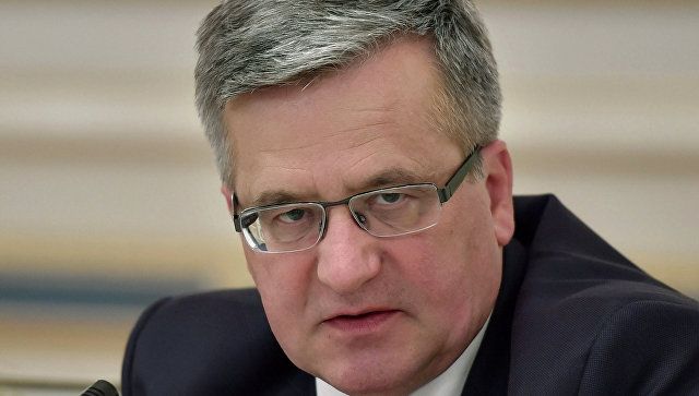 У Варшаві госпіталізували екс-президента Польщі Коморовського