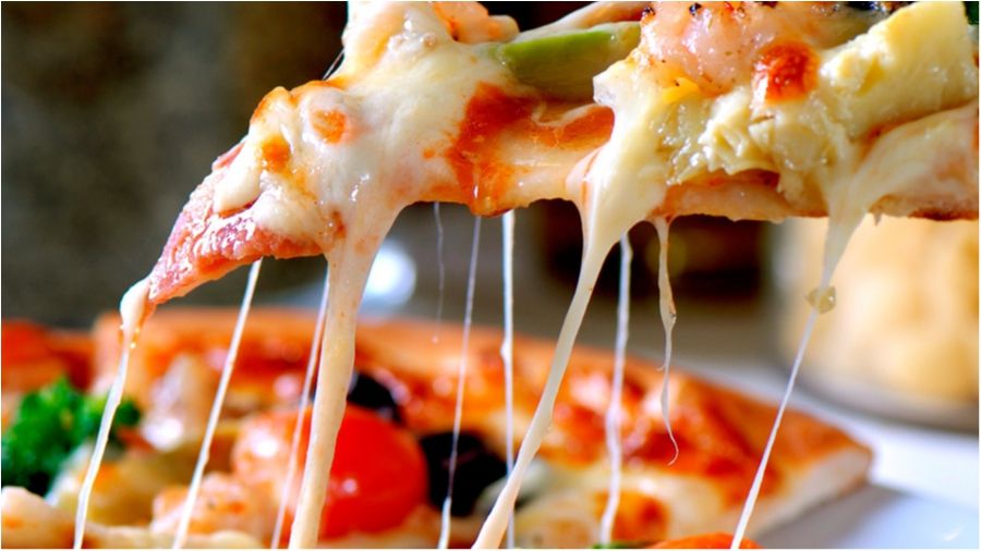 Наркологи назвали 7 смачних продуктів, що викликають залежність