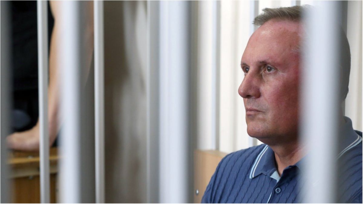 Єфремов відмовився від безкоштовного адвоката