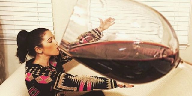 Іронія дня: Безжальна декомунізація вихідних - фото 138116