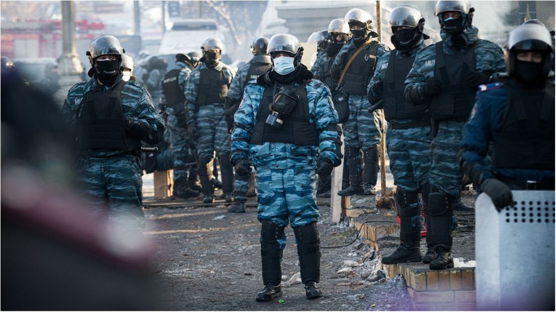 Суд продовжив арешт екс-беркутівцям у справі Майдану