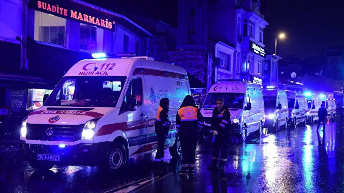 У нічному клубі Стамбула стався теракт: безліч загиблих - фото 1