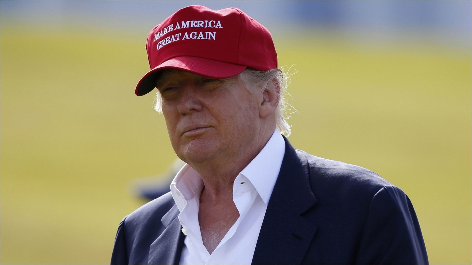 Більше мільйона британців підписалися проти візиту Трампа до країни