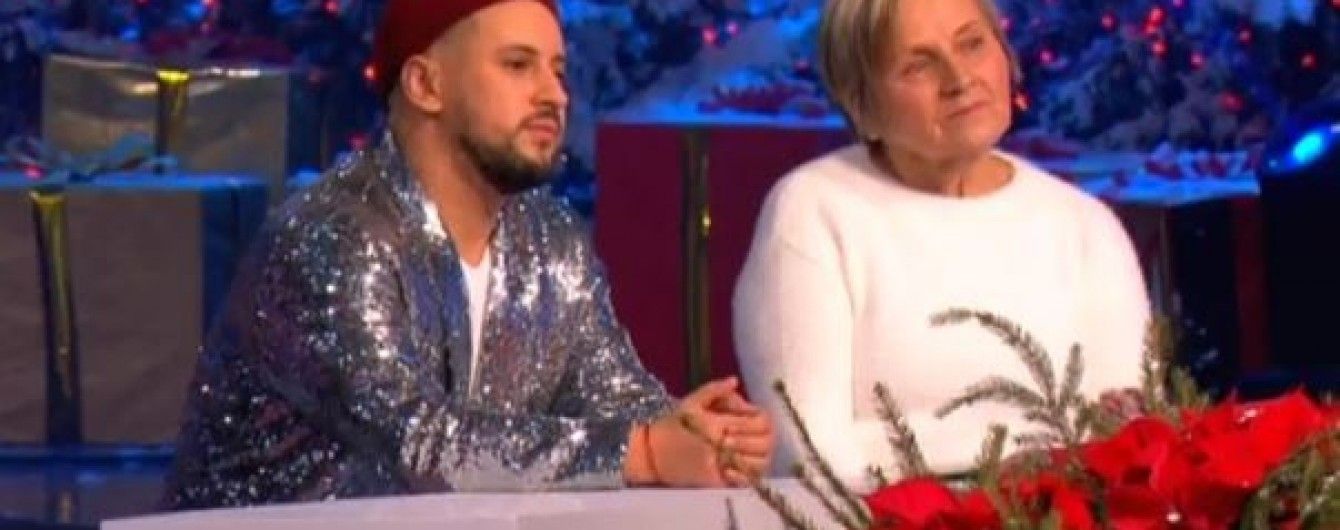 MONATIK показав свою бабусю на популярному шоу