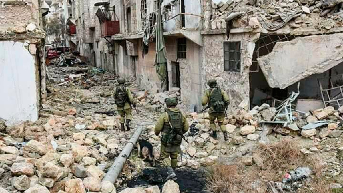 Російські військові в Алеппо - фото 1
