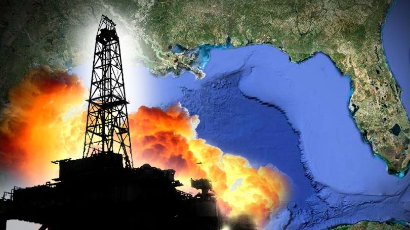 У Мексиканській затоці загорілася нафтова платформа