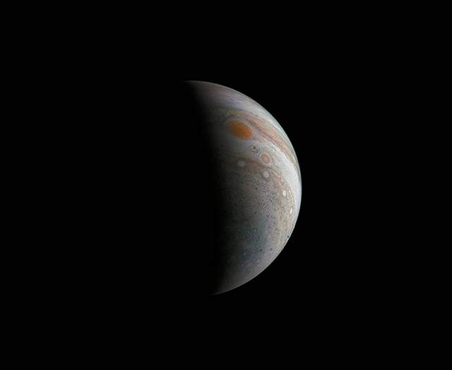 У NASA показали нове фото Юпітера 
 - фото 134049