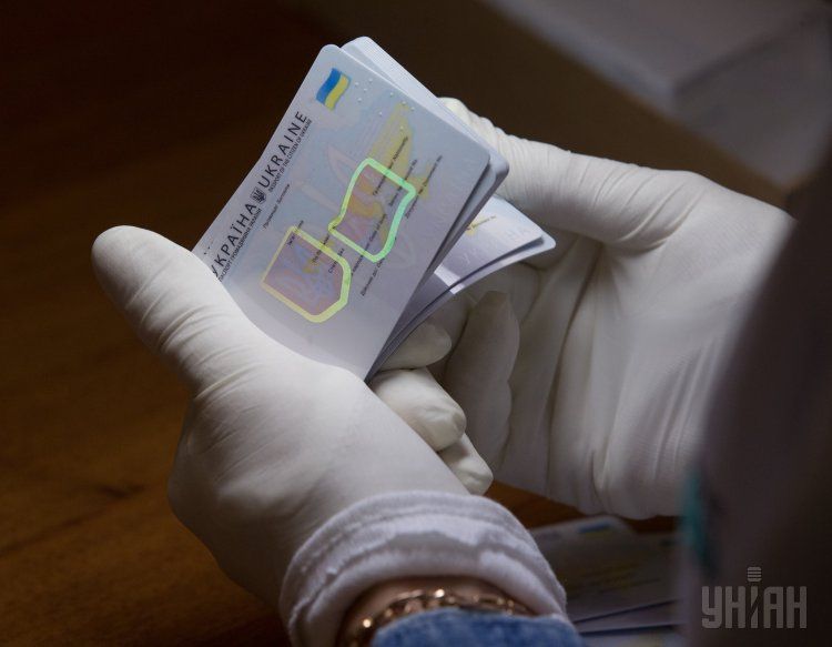 Українці з ID-картками не можуть потрапити до Білорусі - фото 1