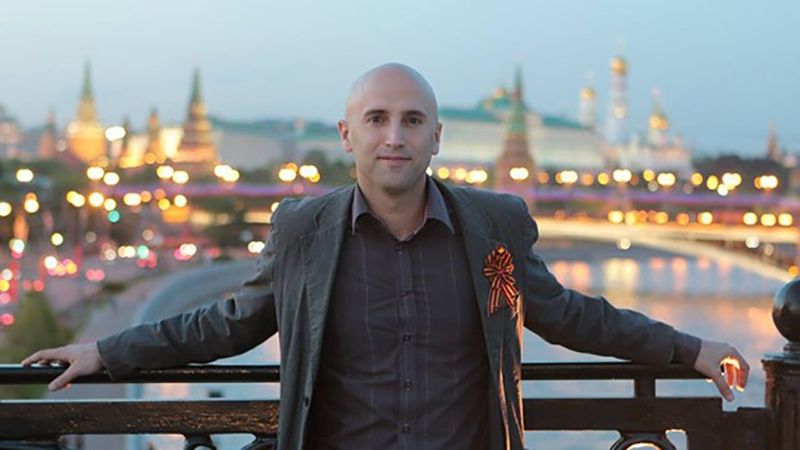 Пропагандиста Грема Філліпса вигнали з парламенту Британії