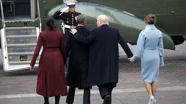 Експерти з мови тіла розкрили проблеми у подружжі Трампів - фото 136808