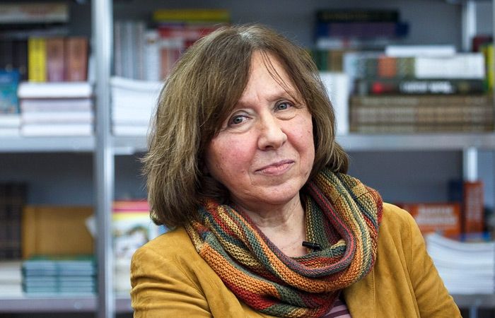 Із російського ПЕН-центру вийшла також Світлана Алексієвич