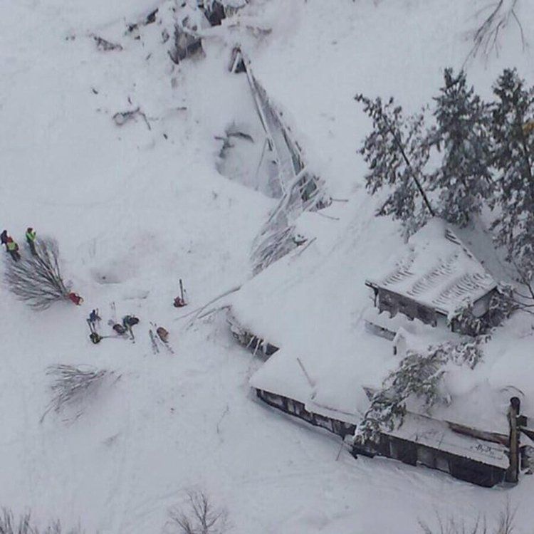 МЗС з'ясувало, чи були в італійському готелі українці