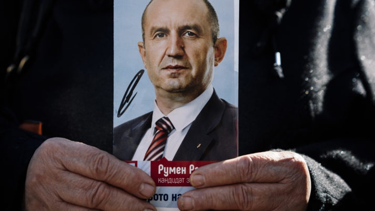 Новий президент Болгарії озвучив свої побоювання щодо ЄС - фото 1