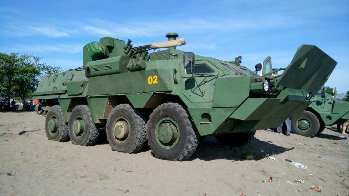З'явились фото з тестування українських бронетранспортерів в Індонезії