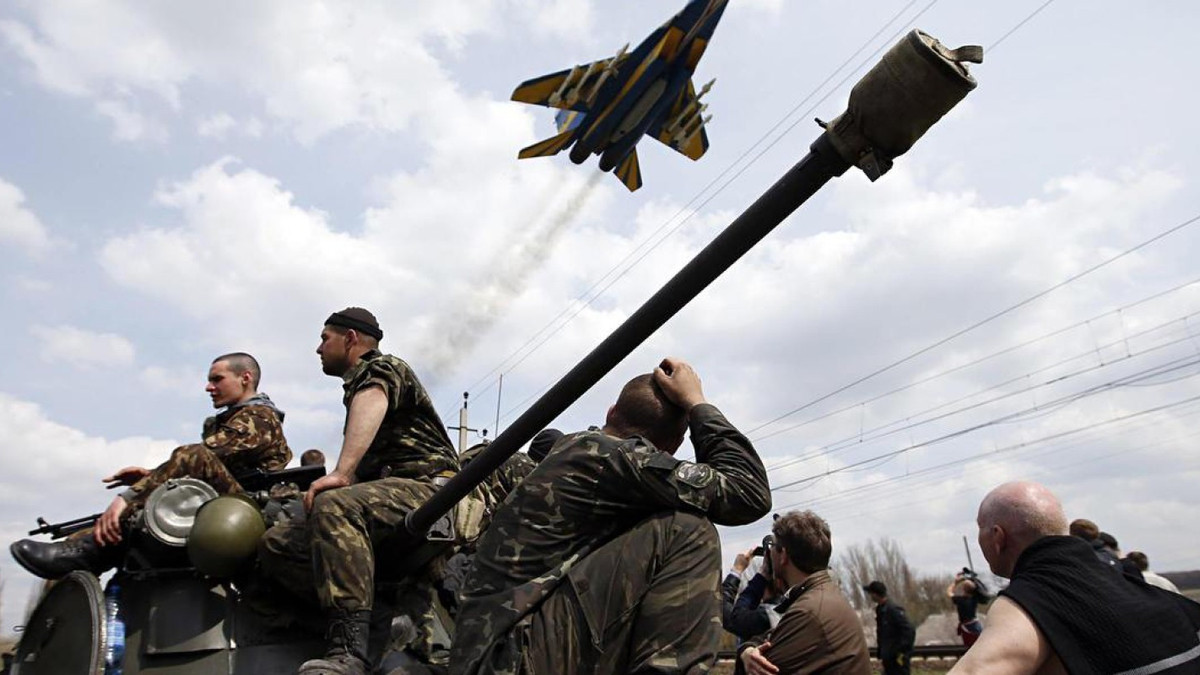 Клімкін не виключає запровадження в Україні воєнного стану - фото 1