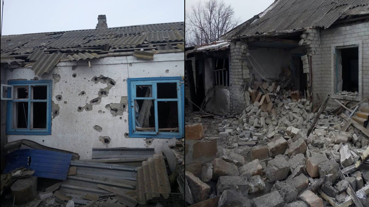 Обстріл бойовиками селища на Донбасі: з'явилися фото - фото 1