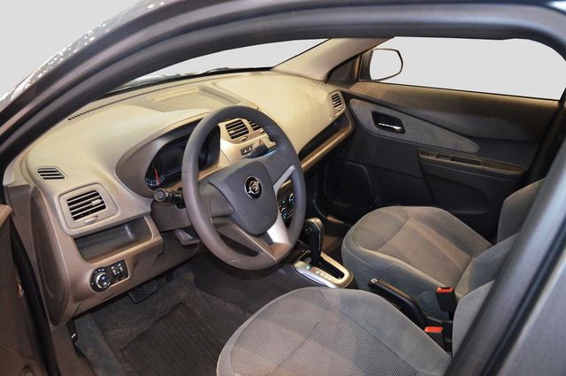 В Україні стартують продажі нового бюджетного седана: названа ціна - фото 145964