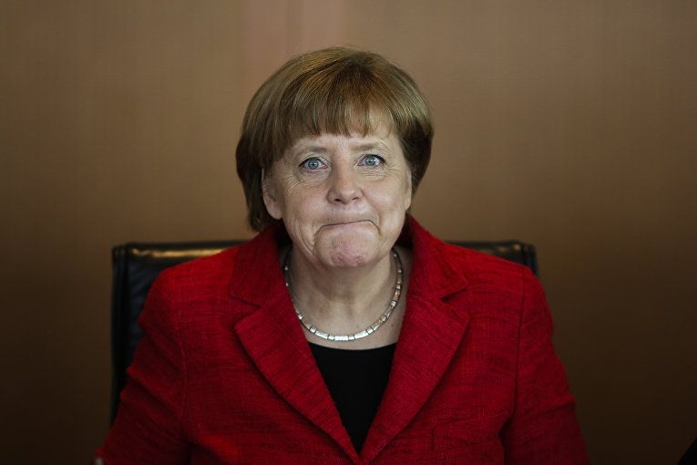Меркель офіційно висунули кандидатом на пост канцлера