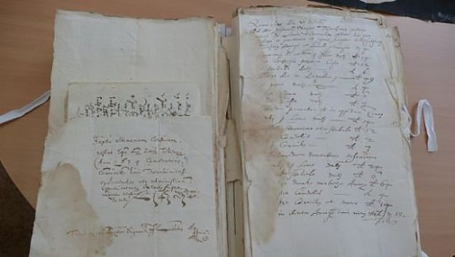 Вчені знайшли смайлик, якому 382 роки