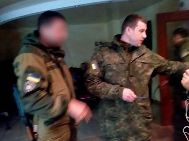 Парасюк потрапив у черговий скандал: з'явилося відео