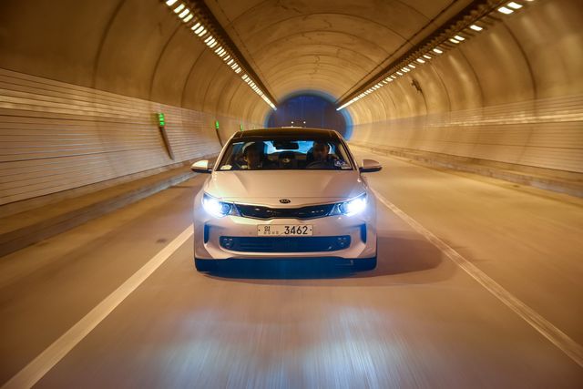 "Убивця електрокарів": Kia анонсувала автомобіль майбутнього - фото 143264