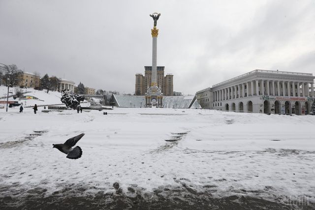 Сніг, що налякав Кличка: фото негоди в Києві - фото 140227