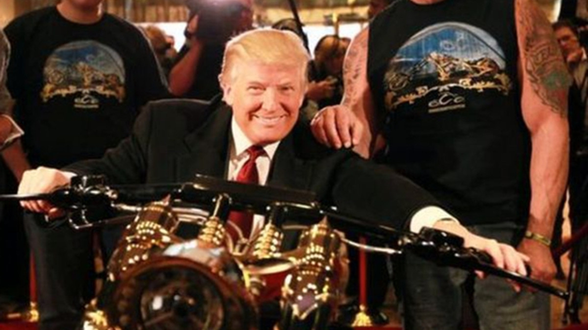 Трамп не відвідає завод Harley-Davidson через загрозу протестів - фото 1