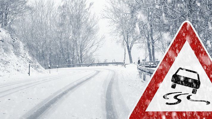 Негода в Україні: у двох областях обмежено рух