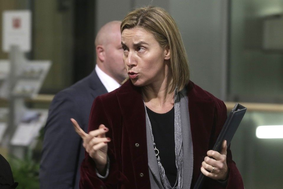 Не втручайтесь в політику ЄС: Могеріні застерегла США