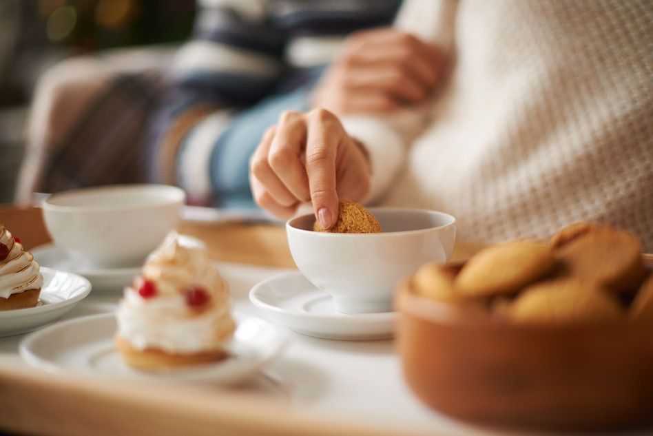 Як правильно пити чай: до чи після їжі