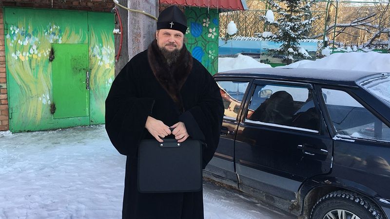 Іронія дня: Російський піп присвятив вірш своїй машині