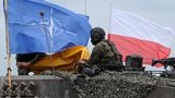 У НАТО розповіли, навіщо розгортають свої війська біля кордонів з Росією