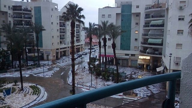 Ізраїль засипало величезним градом: з'явилися фото - фото 142162