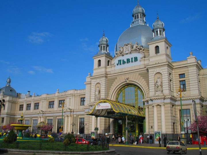 На залізничному вокзалі Львова знайшли гранату