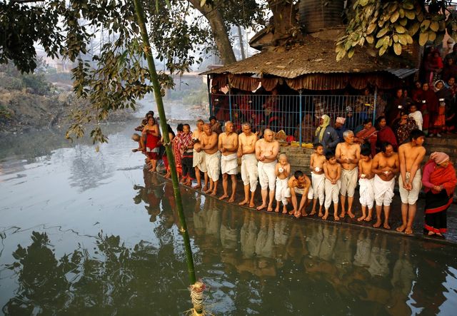 Як виглядає нелегке життя мешканців Непалу: вражаючі фото - фото 142615
