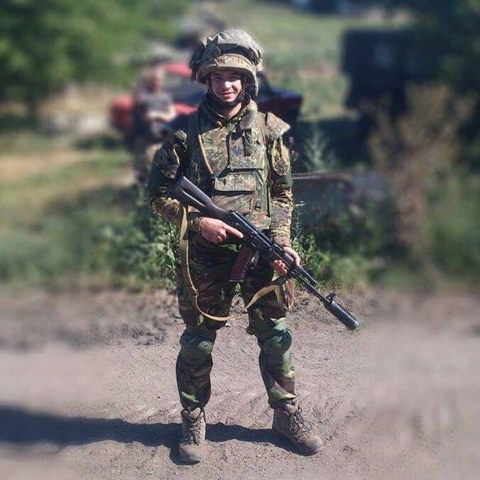 Стало відоме ім'я бійця, який загинув у неділю на Донбасі - фото 1