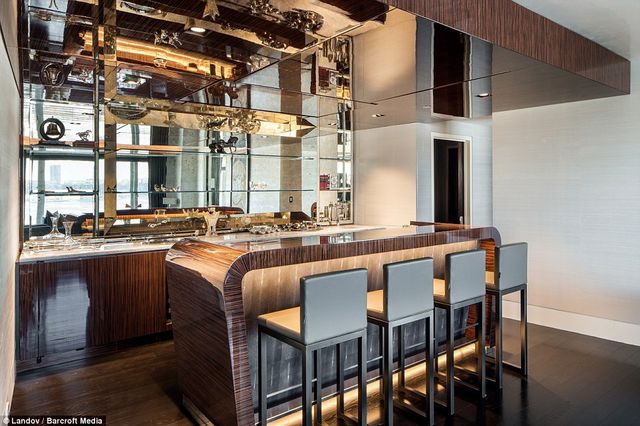 Як виглядає помешкання принца Саудівської Аравії - фото 144528