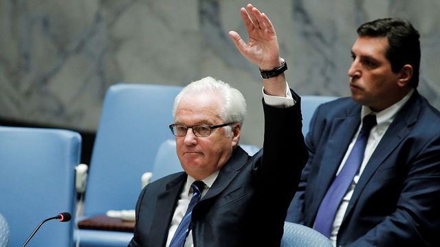 Чуркін добазікався та різкий випад Чорногорії: 20 лютого в трьох фото - фото 144809